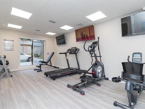 304-654 Granderson Rd, Langford, BC - Indoor Photo Showing Gym Room