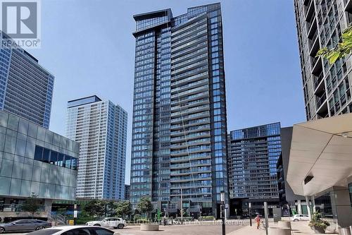 505 - 80 Queens Wharf Road, Toronto, ON - Outdoor With Facade