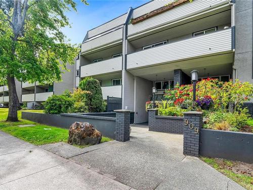 103-909 Pembroke St, Victoria, BC - Outdoor