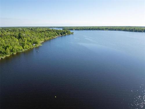 7 Sarapu Rd, Lac Du Bonnet Rm, MB 