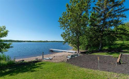 7 Sarapu Rd, Lac Du Bonnet Rm, MB 