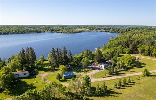 7 Sarapu Rd, Lac Du Bonnet Rm, MB 