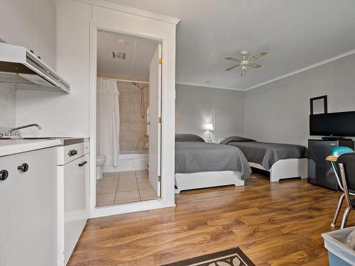 Chambre Ã Â coucher - 1708 Boul. Fernand-Lafontaine, Rivière-Rouge, QC - Indoor Photo Showing Bedroom
