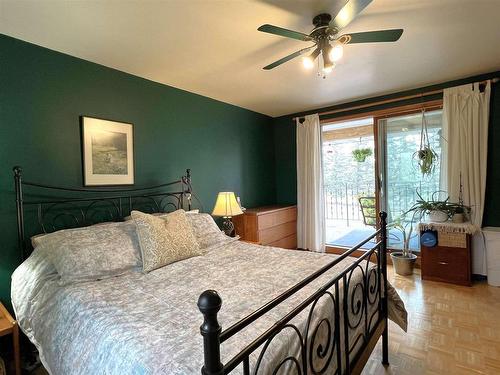 521 Hodder Avenue, Thunder Bay, ON - Indoor Photo Showing Bedroom