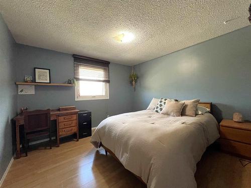 521 Hodder Avenue, Thunder Bay, ON - Indoor Photo Showing Bedroom