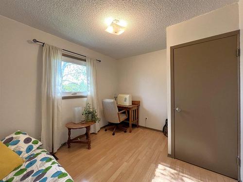 521 Hodder Avenue, Thunder Bay, ON - Indoor Photo Showing Bedroom