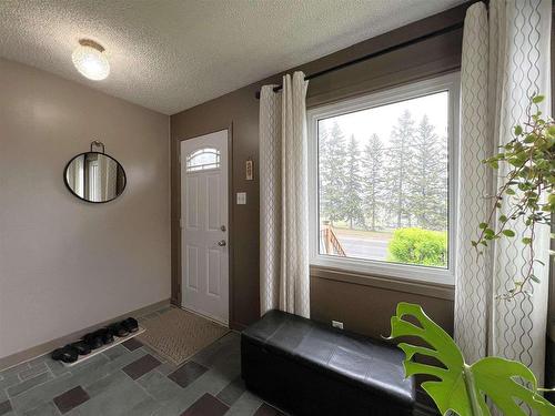 521 Hodder Avenue, Thunder Bay, ON - Indoor Photo Showing Other Room