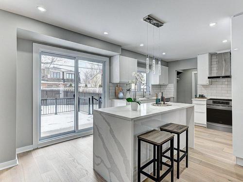 Kitchenette - 49 Rue Desbarats, Kirkland, QC - Indoor Photo Showing Kitchen With Upgraded Kitchen