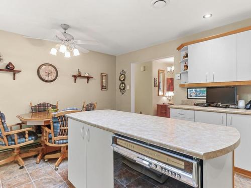 Kitchen - 149 Rue Wright E., Châteauguay, QC - Indoor Photo Showing Kitchen