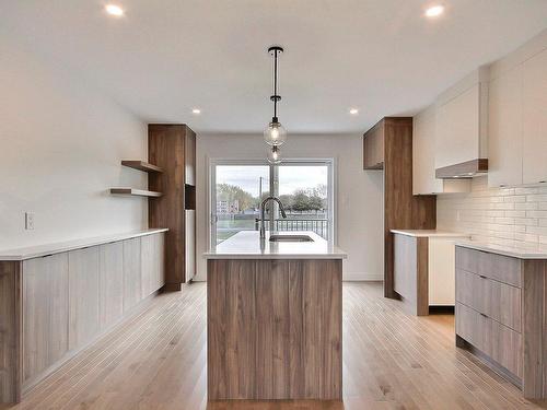 Cuisine - 929 Rue Pierre-Gauthier, Chambly, QC - Indoor Photo Showing Kitchen