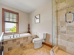 Ensuite bathroom - 