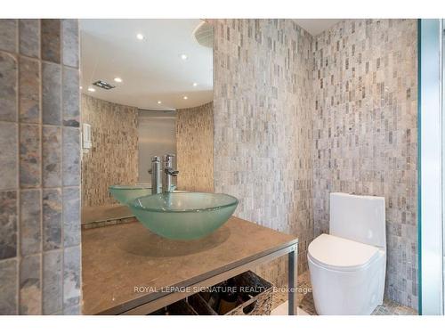 536-33 Mill St, Toronto, ON - Indoor Photo Showing Bathroom