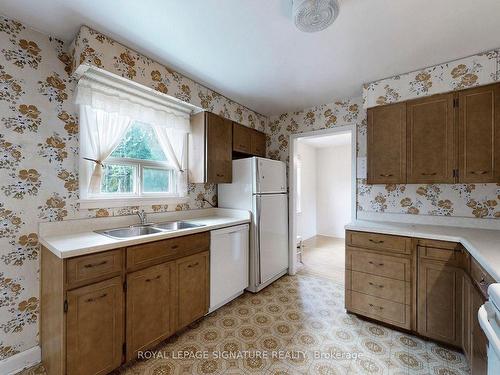 479 Drewry Ave, Toronto, ON - Indoor Photo Showing Kitchen With Double Sink