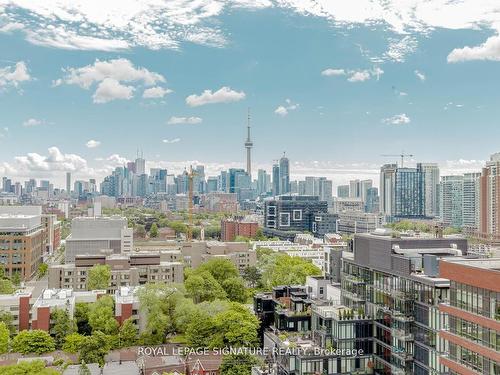 1921-36 Lisgar St E, Toronto, ON - Outdoor With View