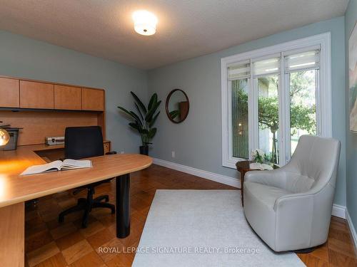 14 West Hill Dr, Toronto, ON - Indoor Photo Showing Office