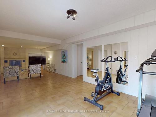 81 Garden Ave, Richmond Hill, ON - Indoor Photo Showing Gym Room
