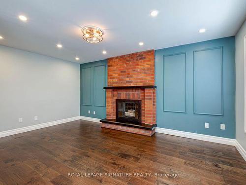 4450 Glen Erin Dr, Mississauga, ON - Indoor With Fireplace