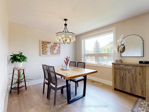 3970 Bloor St W, Toronto, ON - Indoor Photo Showing Dining Room