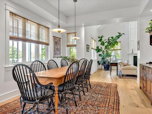 171 Fifth Line, Otonabee-South Monaghan, ON - Indoor Photo Showing Dining Room