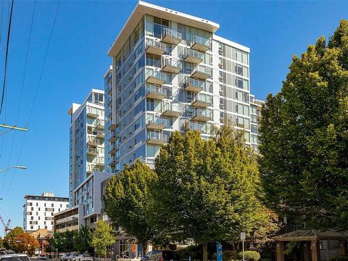 301-989 Johnson St, Victoria, BC - Outdoor With View