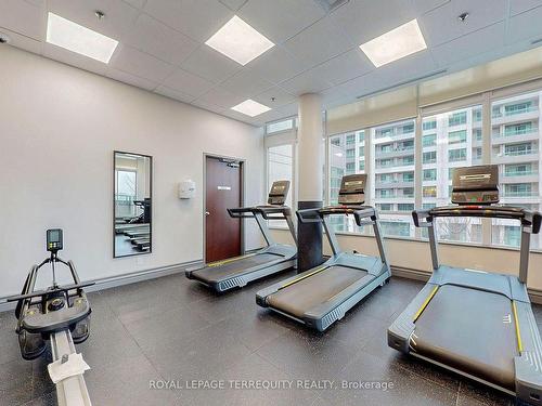 2202-335 Rathburn Rd W, Mississauga, ON - Indoor Photo Showing Gym Room