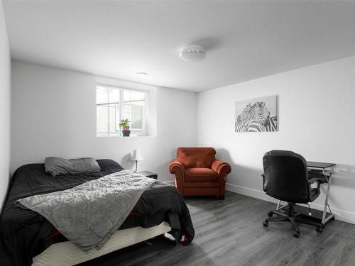 1140 Goldfinch Place, Kelowna, BC - Indoor Photo Showing Bedroom