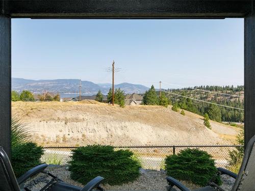 1140 Goldfinch Place, Kelowna, BC - Outdoor With View