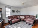 732 Morrison Avenue, Kelowna, BC  - Indoor Photo Showing Living Room 