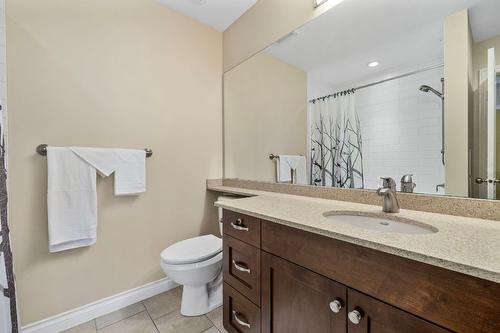 1312-3833 Brown Road, West Kelowna, BC - Indoor Photo Showing Bathroom