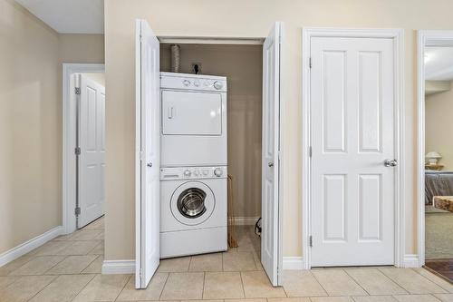 1312-3833 Brown Road, West Kelowna, BC - Indoor Photo Showing Laundry Room