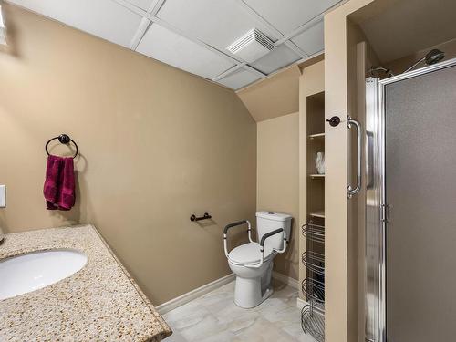 1399 Todd Road, Kamloops, BC - Indoor Photo Showing Bathroom