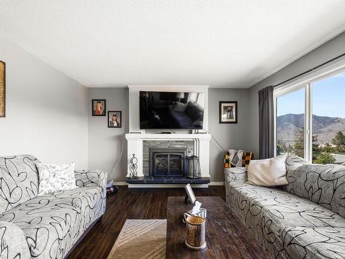 1399 Todd Road, Kamloops, BC - Indoor Photo Showing Living Room With Fireplace