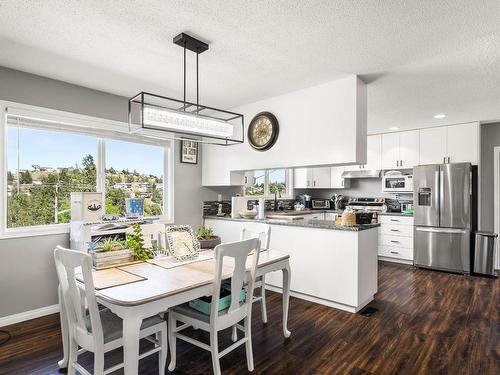 1399 Todd Road, Kamloops, BC - Indoor Photo Showing Dining Room