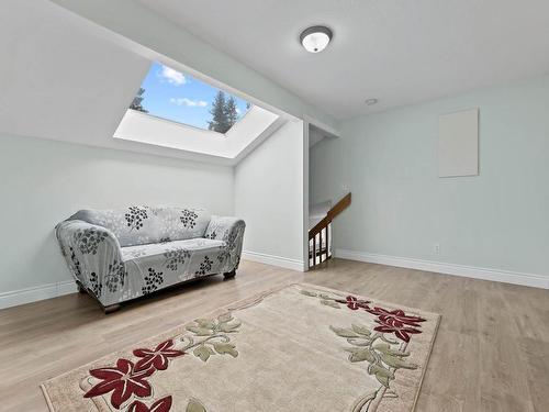 880 Heather Road, Clearwater, BC - Indoor Photo Showing Laundry Room