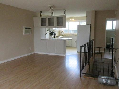 1525 Garcia Street, Merritt, BC - Indoor Photo Showing Kitchen