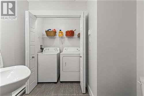 143 Senese St, Moncton, NB - Indoor Photo Showing Laundry Room