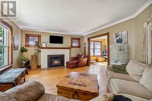 246 Kathleen Avenue, Sarnia, ON - Indoor Photo Showing Living Room With Fireplace