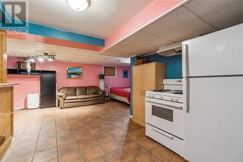 246 Kathleen Avenue, Sarnia, ON - Indoor Photo Showing Kitchen