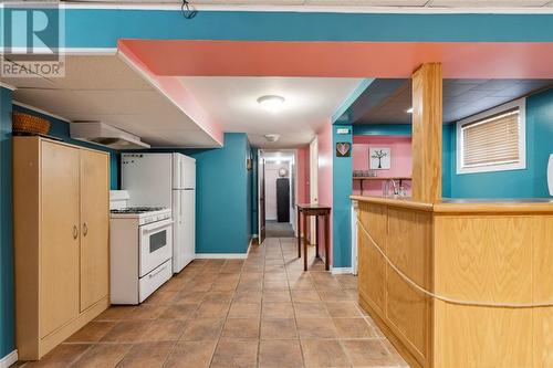 246 Kathleen Avenue, Sarnia, ON - Indoor Photo Showing Kitchen