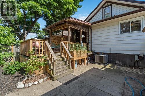 246 Kathleen Avenue, Sarnia, ON - Outdoor With Deck Patio Veranda With Exterior