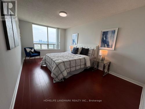 3122 - 68 Corporate Drive, Toronto, ON - Indoor Photo Showing Bedroom