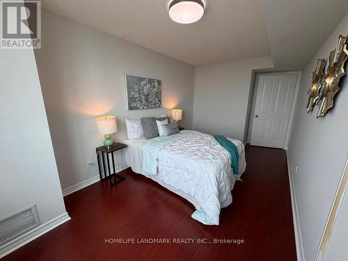 3122 - 68 Corporate Drive, Toronto, ON - Indoor Photo Showing Bedroom