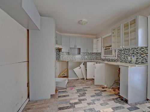 Kitchen - 12 Rue Gabriel, Châteauguay, QC - Indoor Photo Showing Kitchen