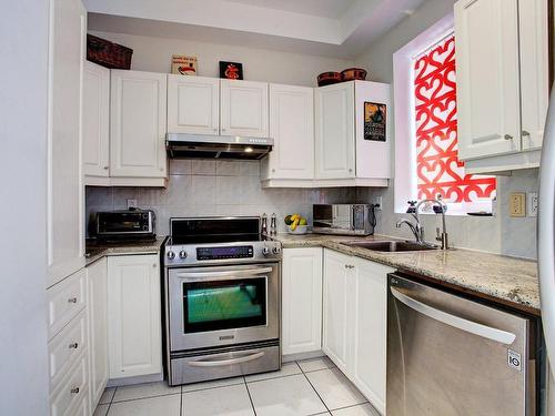 Kitchen - 1392 Av. Overdale, Montréal (Ville-Marie), QC - Indoor Photo Showing Kitchen