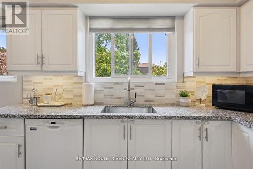 24 - 1350 Glenanna Road, Pickering, ON - Indoor Photo Showing Kitchen