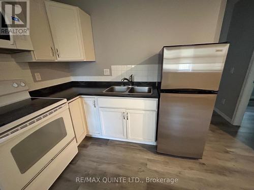 Apt B - 25 Yeomans Street, Belleville, ON - Indoor Photo Showing Kitchen With Double Sink