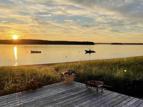 Spectacle Island, Mahone Bay, NS 