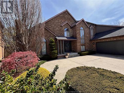 3940 Villa Borghese Drive, Windsor, ON - Outdoor