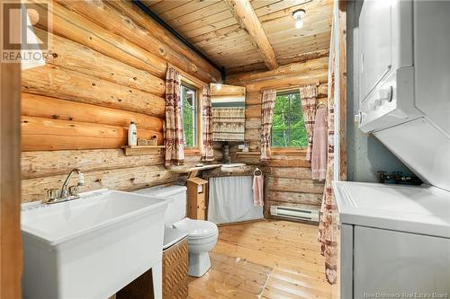 68 Fairwest Shore Road, Shediac River, NB - Indoor Photo Showing Laundry Room