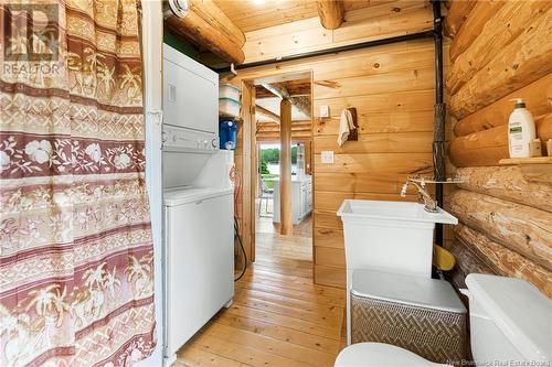 68 Fairwest Shore Road, Shediac River, NB - Indoor Photo Showing Laundry Room